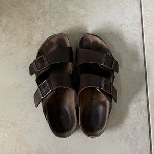 Birkenstocks (Arizona) Dark brown 🤎✨